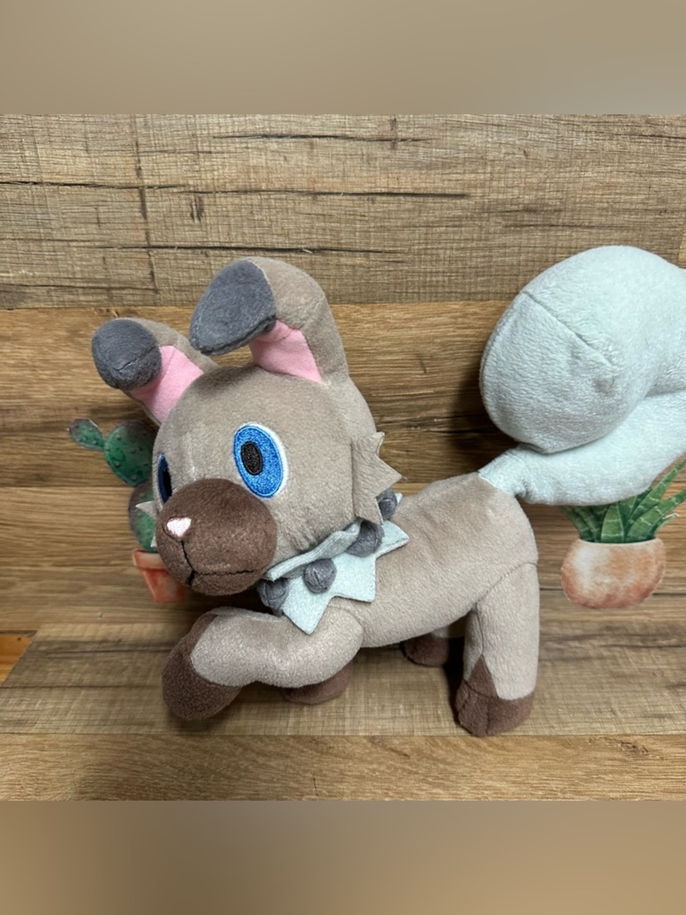 Tomy Pokemon Rockruff Raised Paw Sun & Moon 10” Tall Stuffed Plush 2017